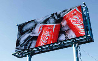 سلسلة OC P3-P16mm لوحات LED للإعلانات الخارجية ذات السطوع العالي 5500 شمعة - مُحسّنة لظروف أشعة الشمس الشديدة