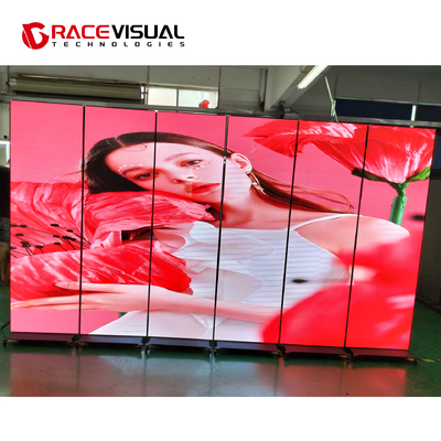 سلسلة IP P2.5 640x1920mm عرض ملصق LED داخلي على قاعدة العجلات حل عرض مرن ومتنوع
