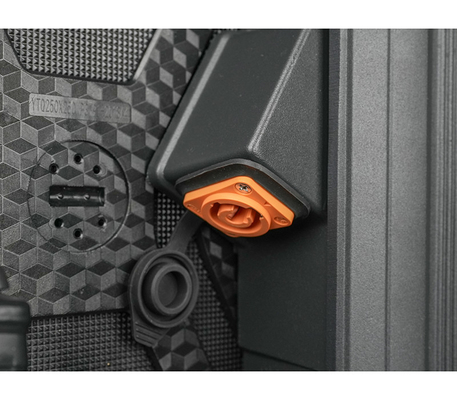 7680 هرتز Ultra-High Refresh Rate Panel لسلسلة ORA متاحة في 500 × 1000mm و 500 × 500mm