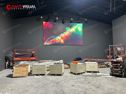 معدل تحديث عالي 7680 هرتز عرض LED ثابت P2.5mm داخلي